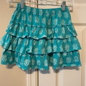 Mini Boden Green with ivory pattern skort